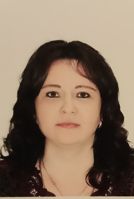 Педагогический работник Семёнова Марина Андреевна.